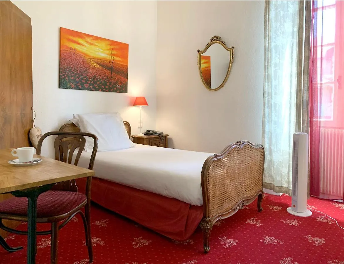 ***  Hotel De France Ferney-Voltaire France
